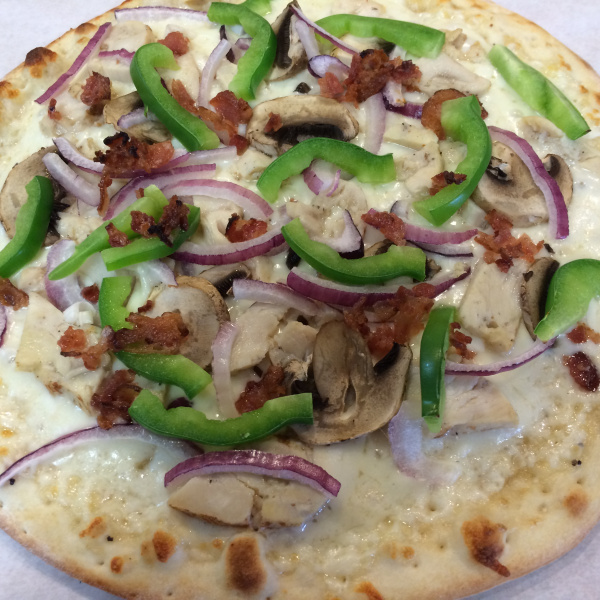 Order Garlic Chicken and Bacon Pizza food online from Ipizza store, Newark on bringmethat.com