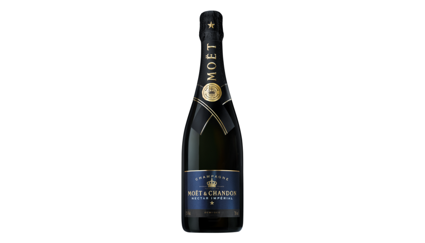 Order Moet & Chandon Nectar Imperial Champagne Blend Sparkling Wine 750mL food online from Circus Liquor store, Los Angeles on bringmethat.com