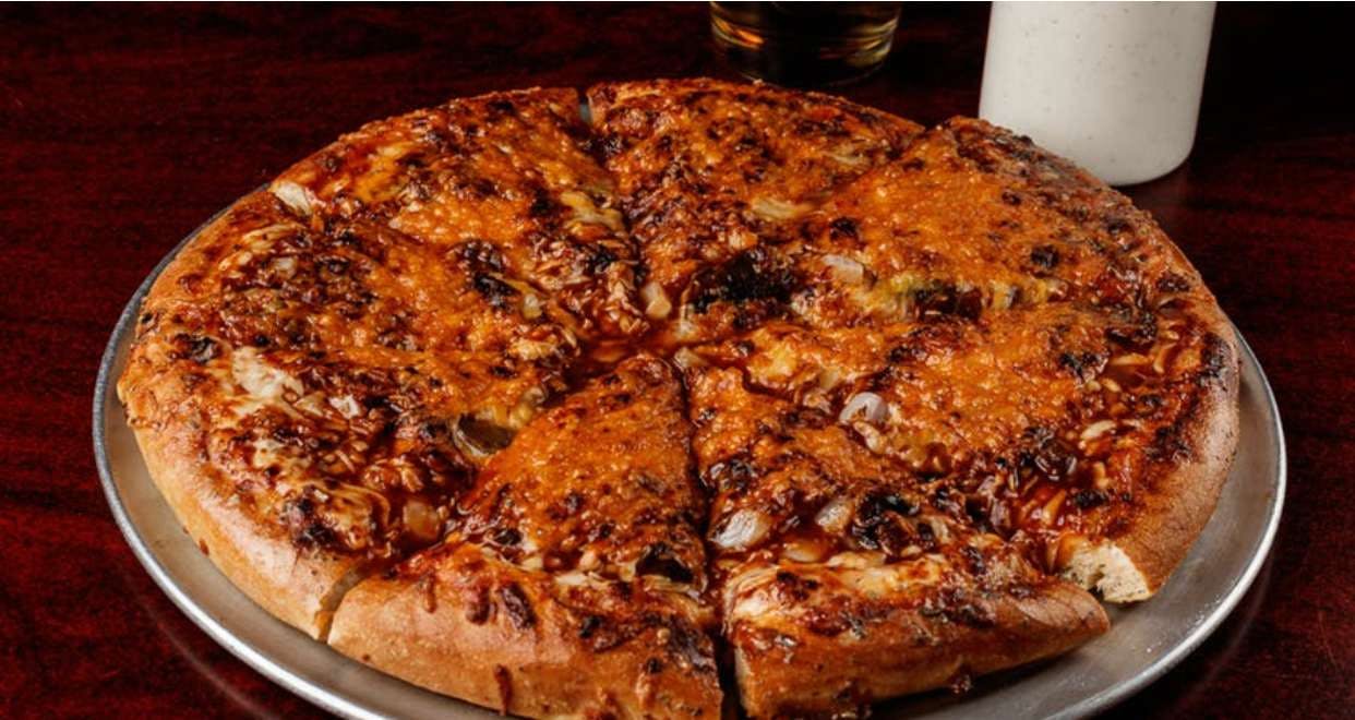 Order BBQ Chicken Pizza - Personal 8" food online from Wings Pizza N Things store, Temple on bringmethat.com