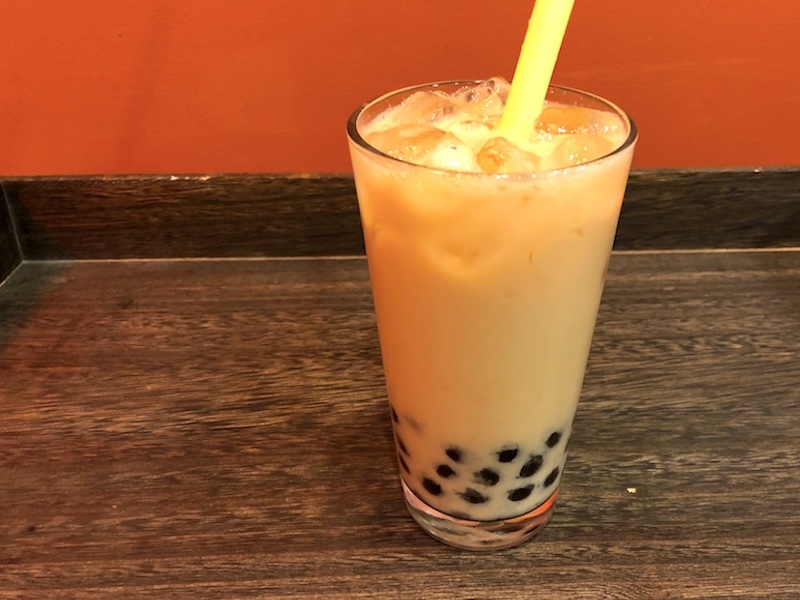 Order D9. Iced Milk Chai Tea food online from Mojo Ramen store, Brookline on bringmethat.com