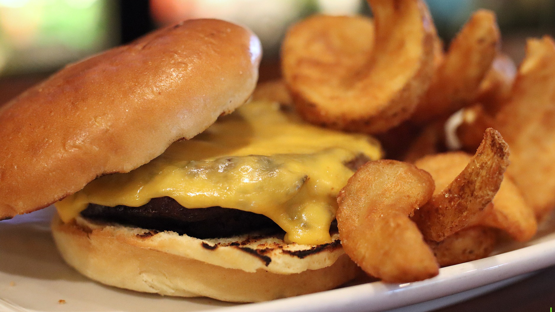 Order Kids Cheeseburger food online from The Dingle House Irish Pub store, West Chester on bringmethat.com