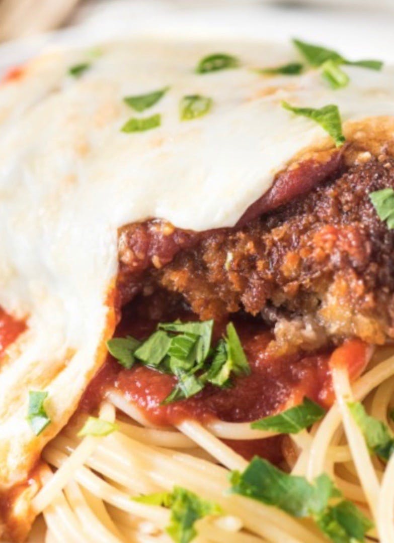 Order Veal Parmigiana - Entree food online from Il Forno store, Branchburg on bringmethat.com