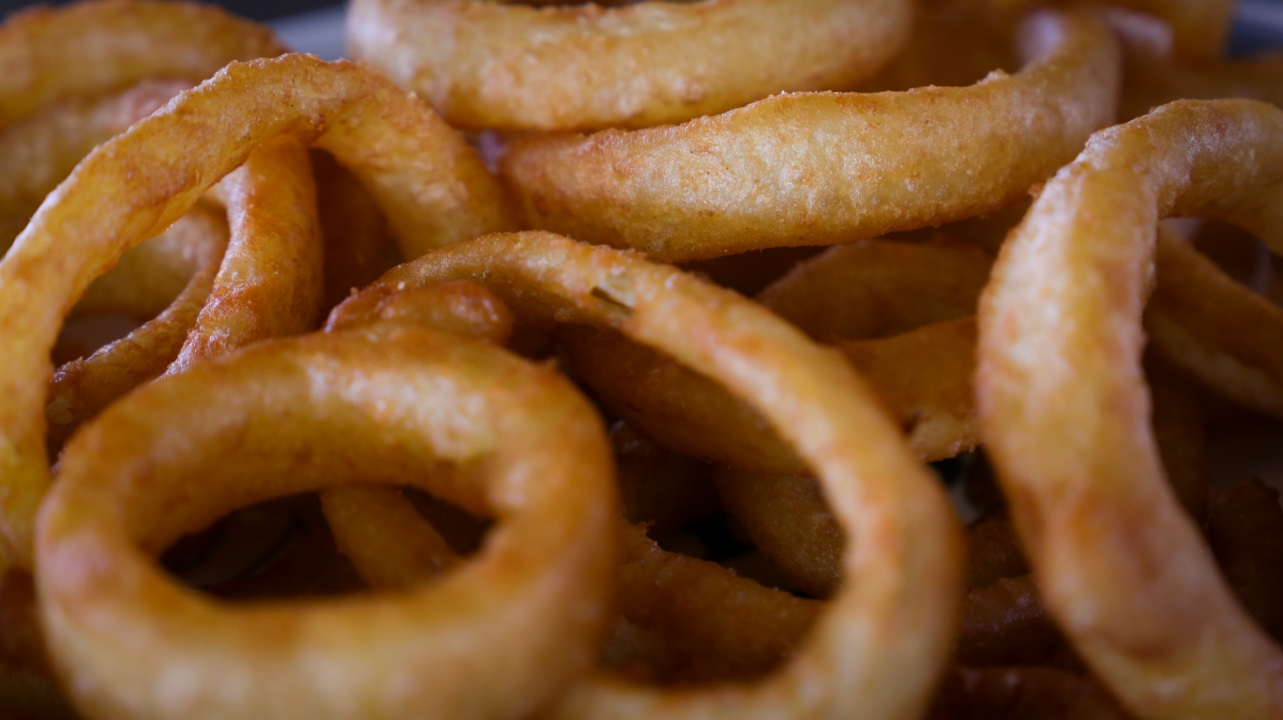 Order Onion Rings food online from Gyro George store, Euclid on bringmethat.com