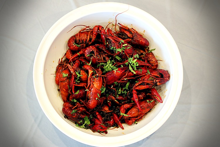 Order Spicy Crawfish 麻辣小龙虾 food online from Spicy World store, Boston on bringmethat.com