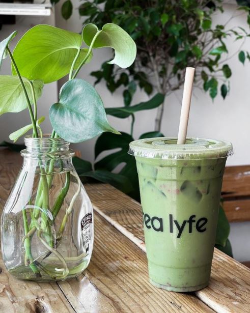 Order 20 oz. Matcha Series food online from Tea Lyfe store, Saratoga on bringmethat.com