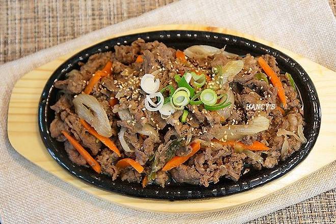 Order Bul Go Gi food online from Gom Tang E store, Centreville on bringmethat.com