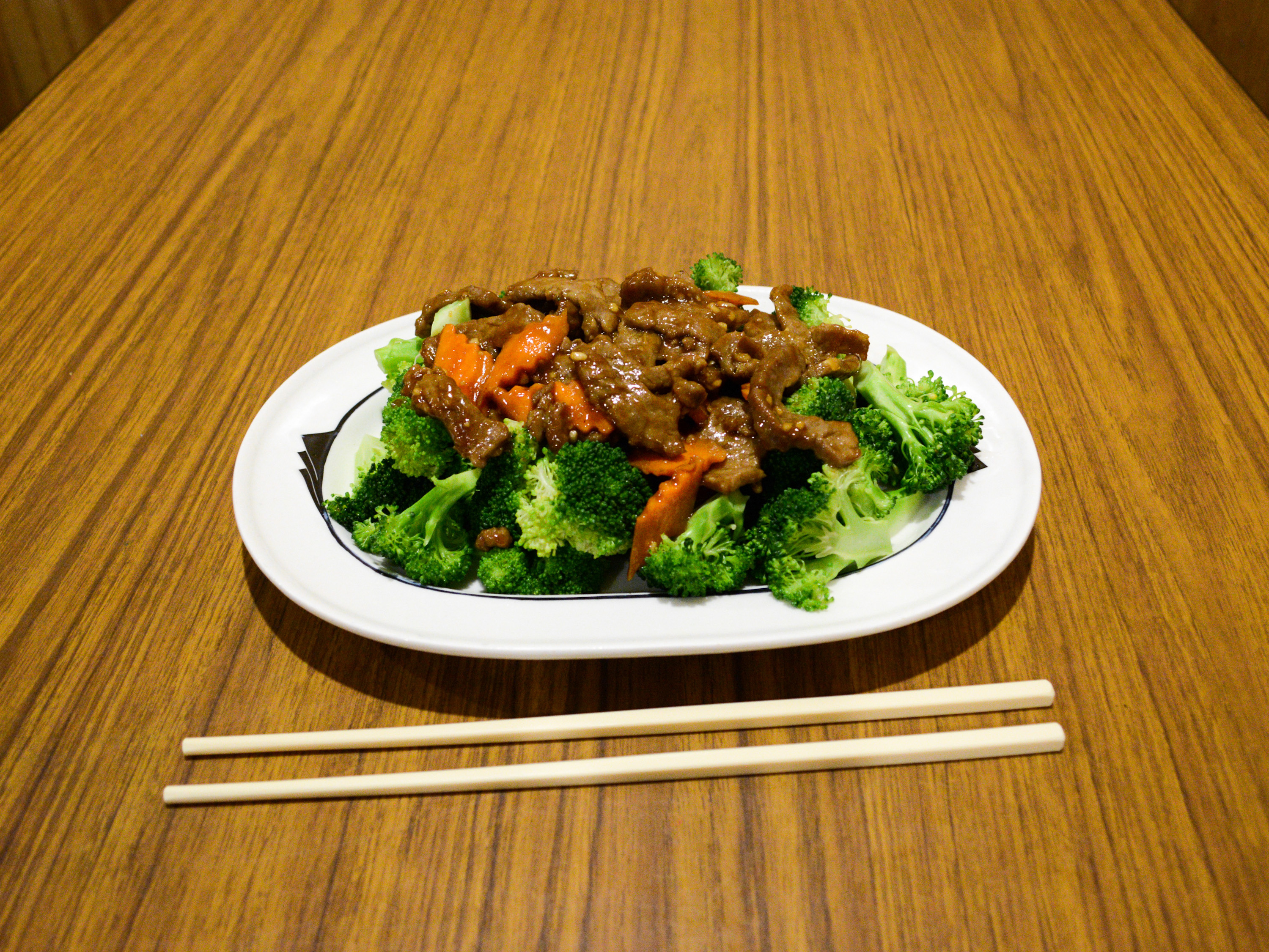 Order 44. Broccoli Beef food online from Tang Wong store, Everett on bringmethat.com