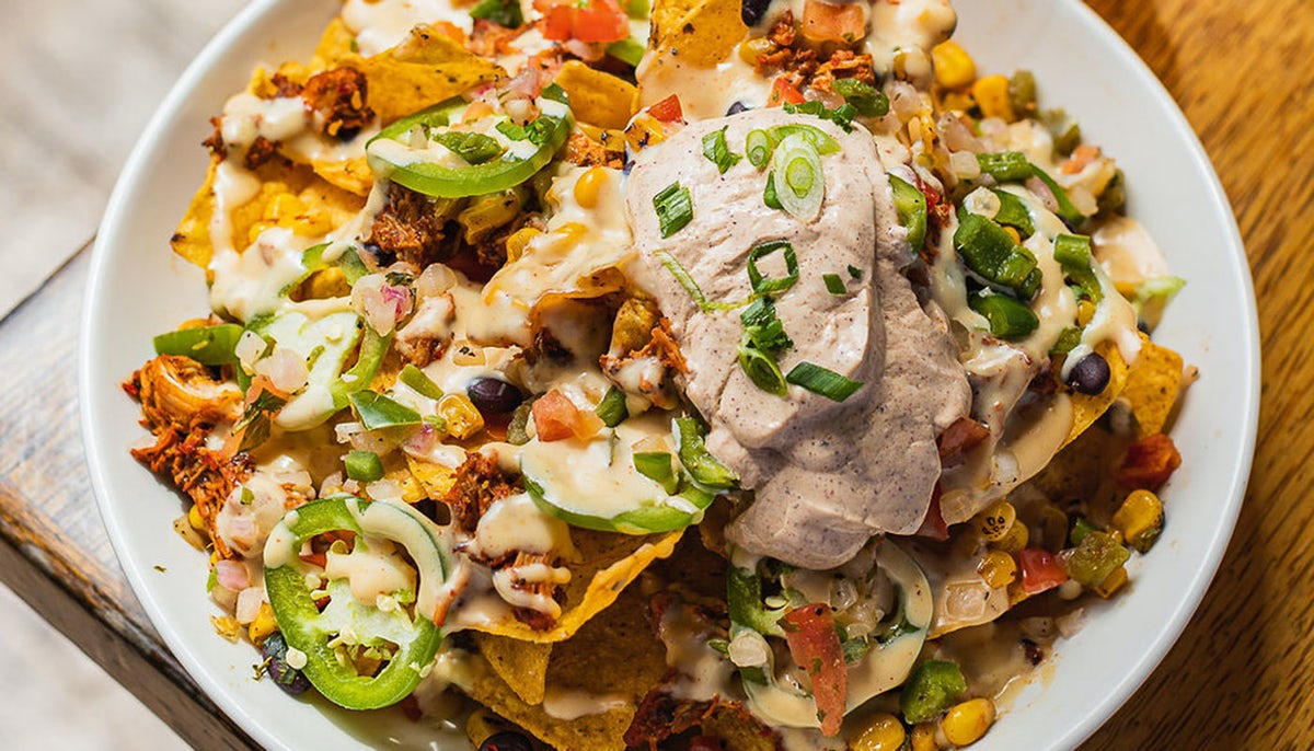 Order NEW! Nacho Business food online from Hopcat store, Detroit on bringmethat.com