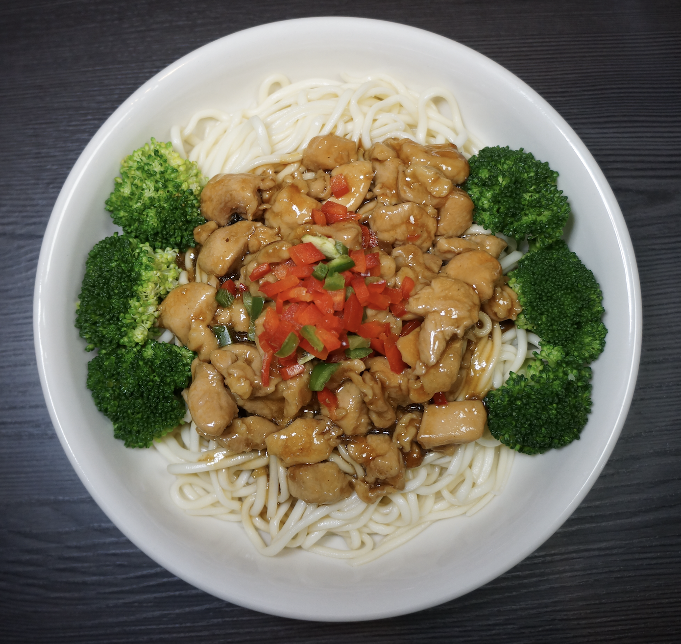 Order Chicken Noodle food online from Yummy House store, Arcadia on bringmethat.com