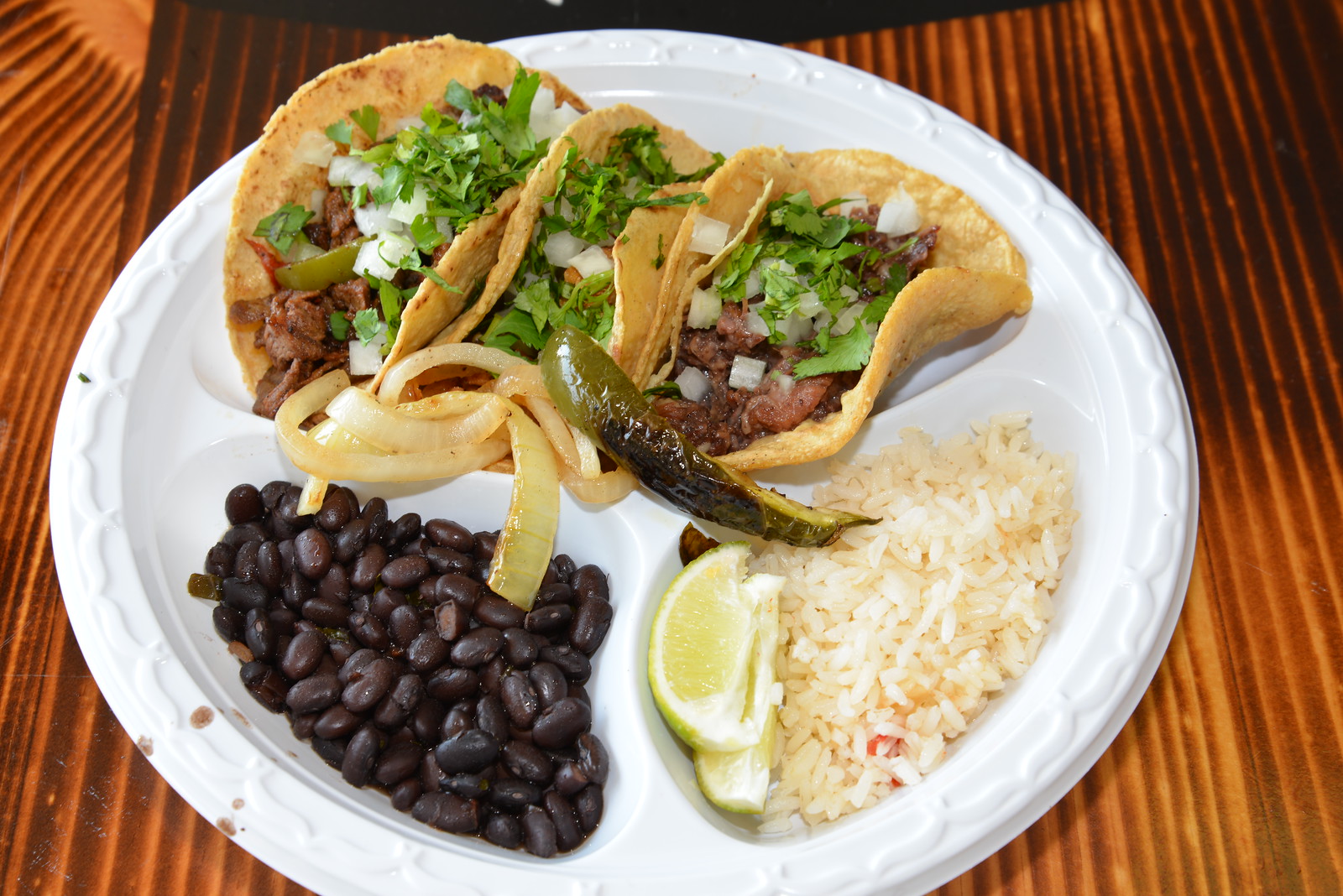 Order Taco Plate food online from Santos Tacos store, Crowley on bringmethat.com