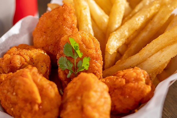 Order 5 Wings food online from Fat Cats store, Provo on bringmethat.com