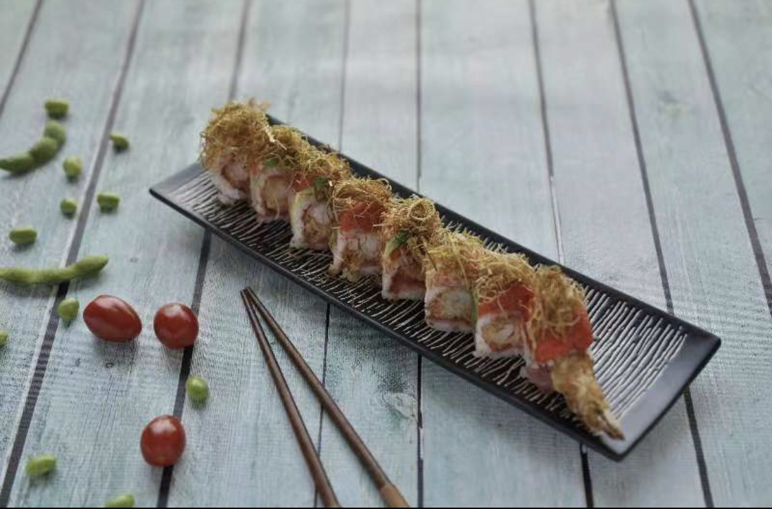 Order Scarecrow Special Roll food online from Yokohama store, New Milford on bringmethat.com