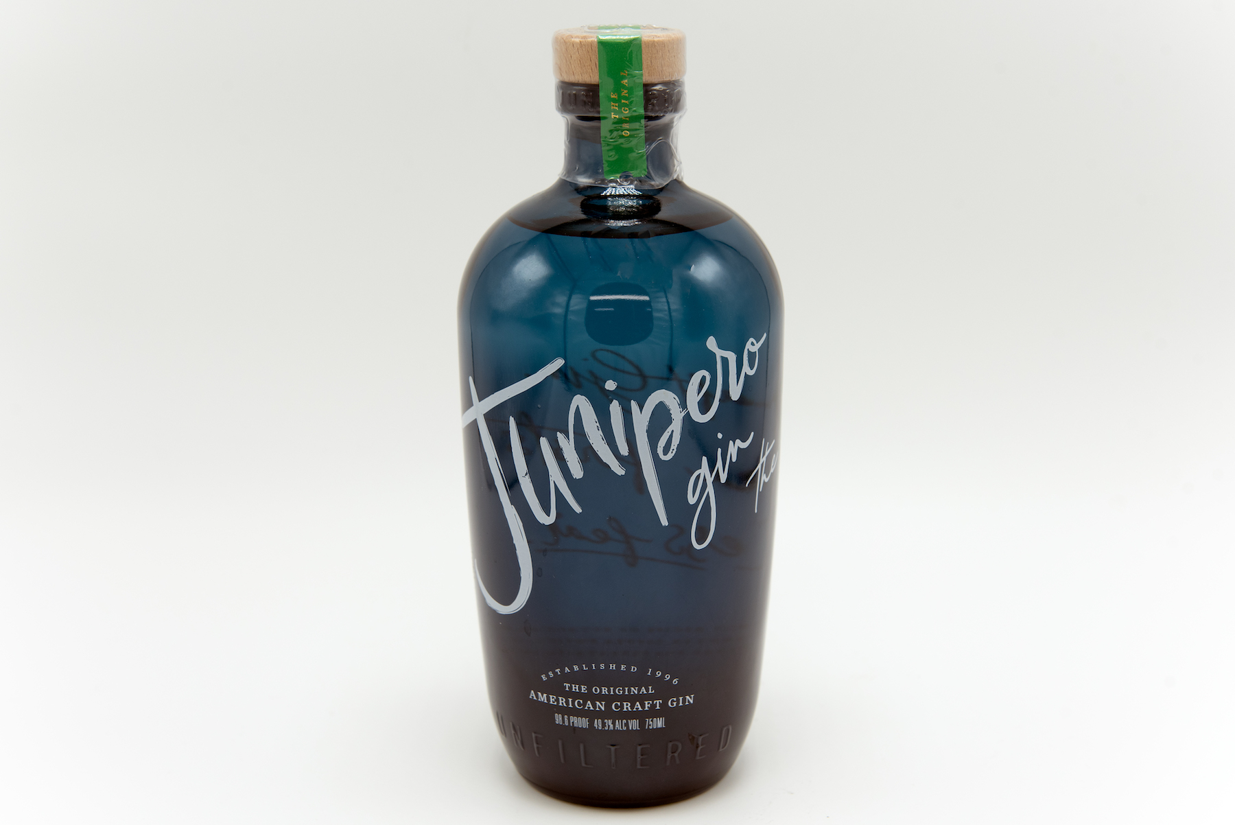 Order Junipers gin | American botanicals 750ml food online from Sandpiper Liquors store, Summerland on bringmethat.com