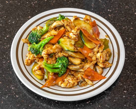 Order L. Chicken with Mixed Vegetable food online from Red House Restaurant store, Scottsdale on bringmethat.com