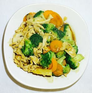 Order R13. Broccoli Chicken  food online from Peking Express store, Grandview on bringmethat.com