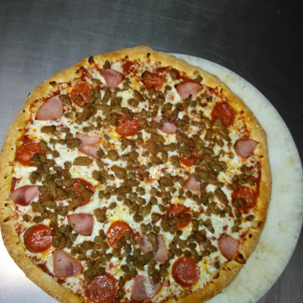 Order Meat Lovers Pizza food online from Citti's Pizza store, Dallas on bringmethat.com