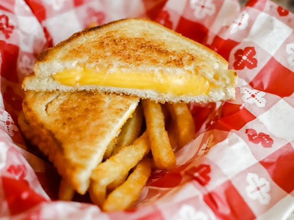 Order KIDS GRILLED CHEESE food online from Tlc On The Lake store, Garland on bringmethat.com