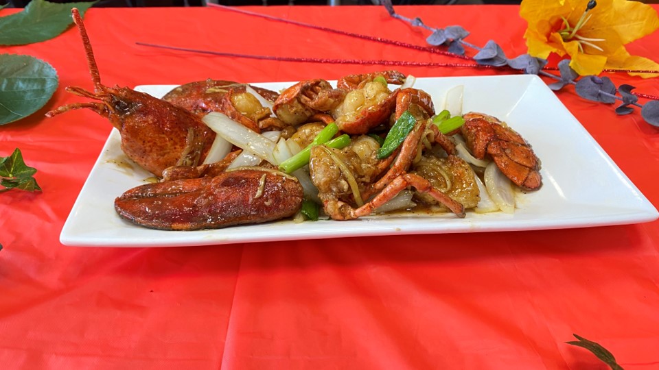 Order Lobster Any Style food online from Kam Fung Kitchen store, Brooklyn on bringmethat.com