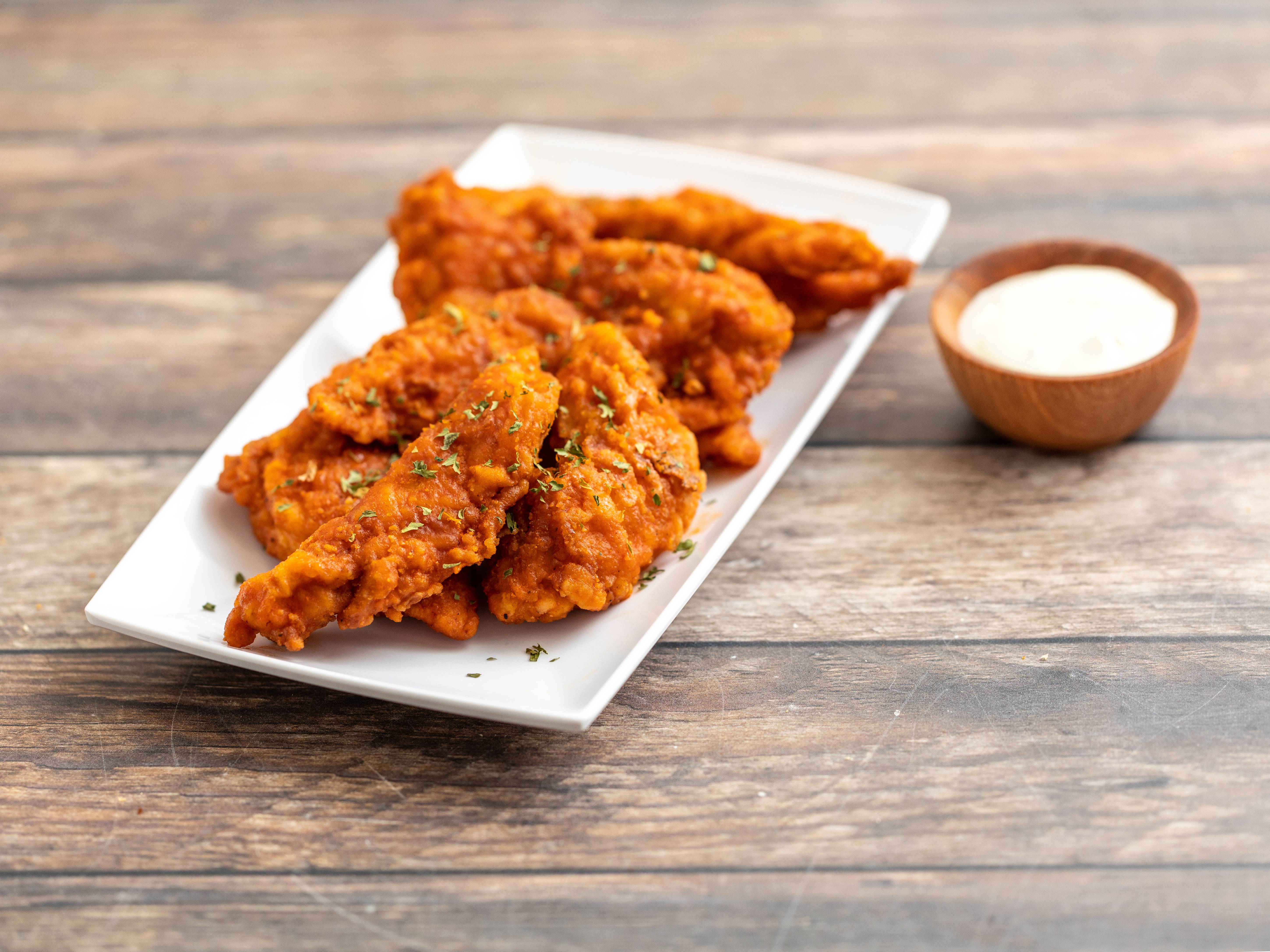 Order 6 Piece Buffalo Tenders food online from Pizzeria 260 store, South Boston on bringmethat.com