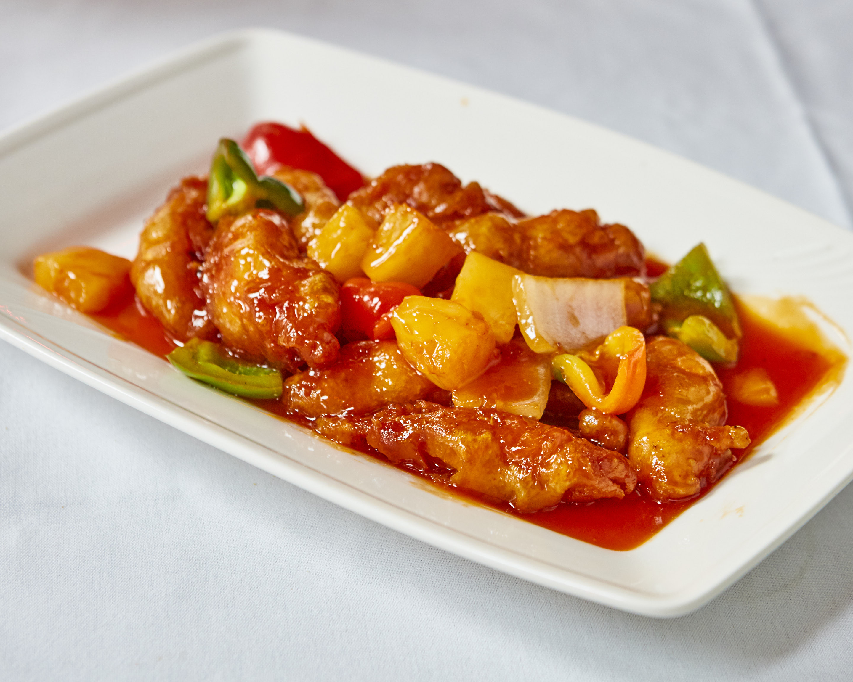 Order CK12. Dinner Sweet and Sour Chicken food online from Ollie's Noodle Shop & Grille store, New York on bringmethat.com