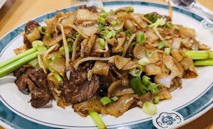 Order 94. Dry Beef Chow Fun food online from Lido Restaurant store, Oklahoma City on bringmethat.com