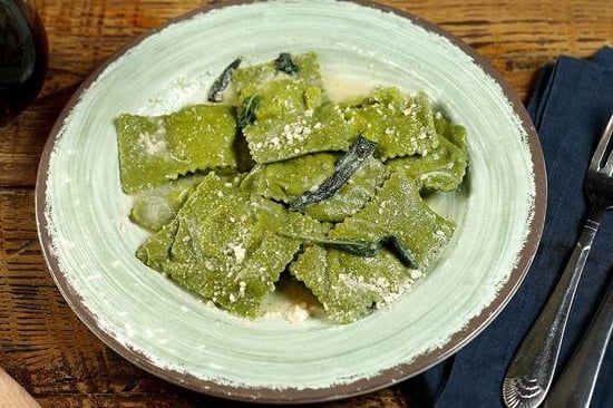 Order Veggie Ravioli with sauce food online from The Italian Homemade Company store, San Francisco on bringmethat.com