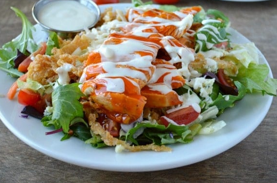 Order Spicy Buffalo Chicken Salad food online from Salerno Pizzeria & R.Bar store, Western Springs on bringmethat.com