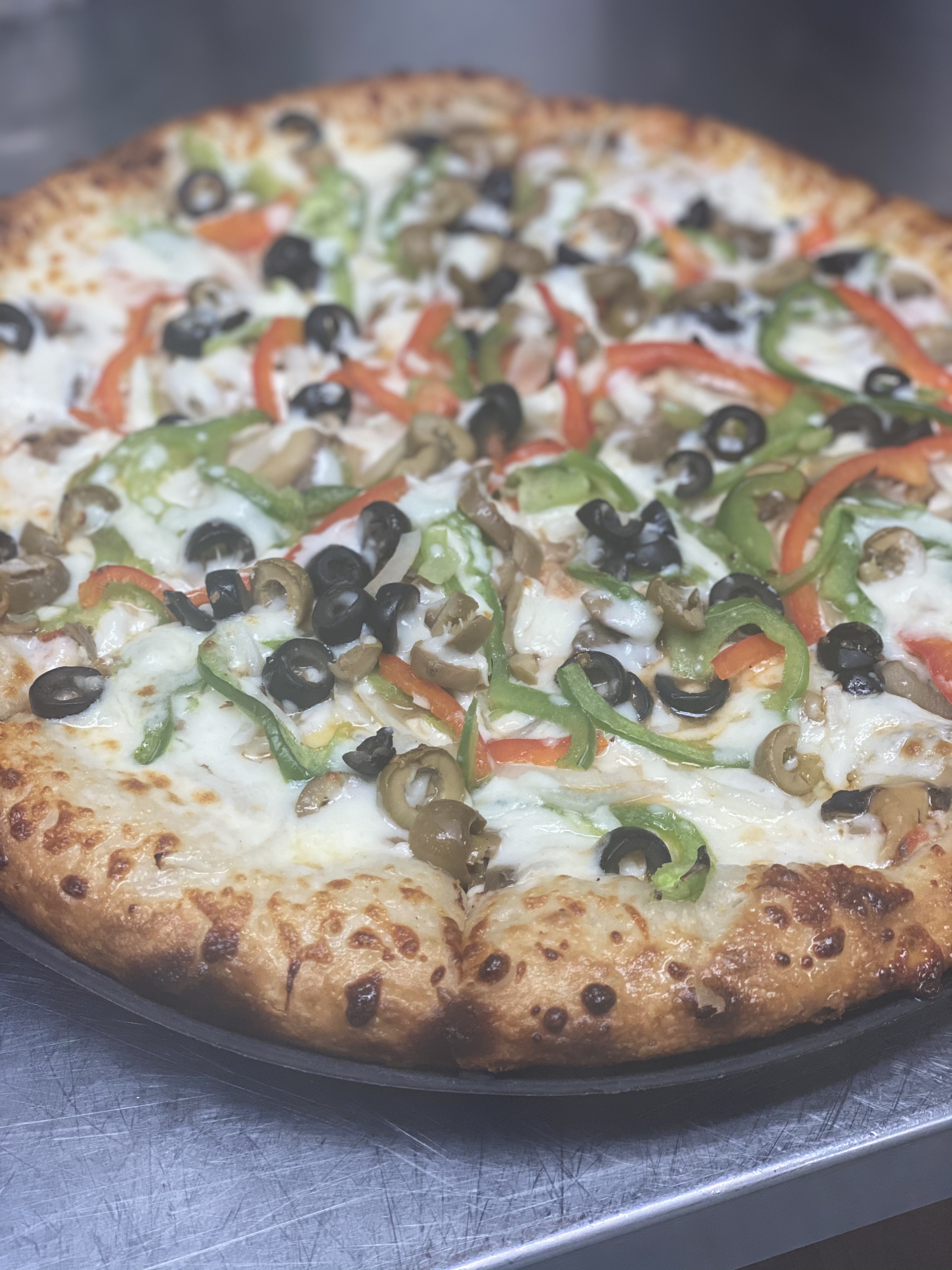 Order Veggie Pizza food online from Partners Ii Pizza store, Peachtree City on bringmethat.com