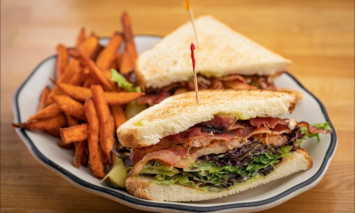 Order BLT food online from Eggy Diner store, Minneapolis on bringmethat.com