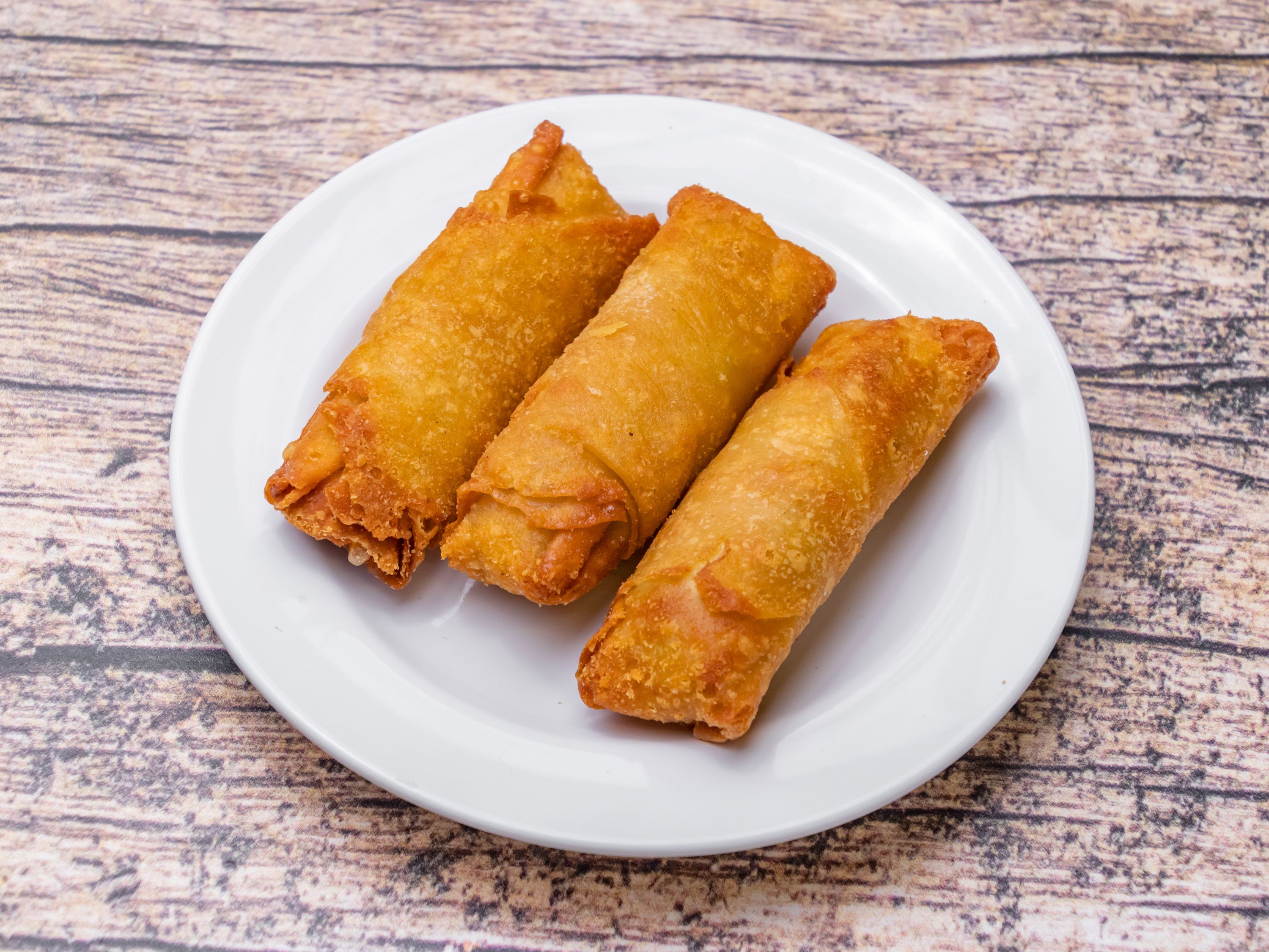 Order Egg Roll food online from Discover Wings store, Norcross on bringmethat.com