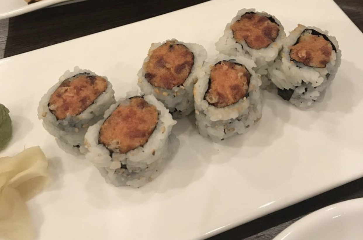 Order Spicy Tuna Roll food online from Eat N East store, Somerville on bringmethat.com
