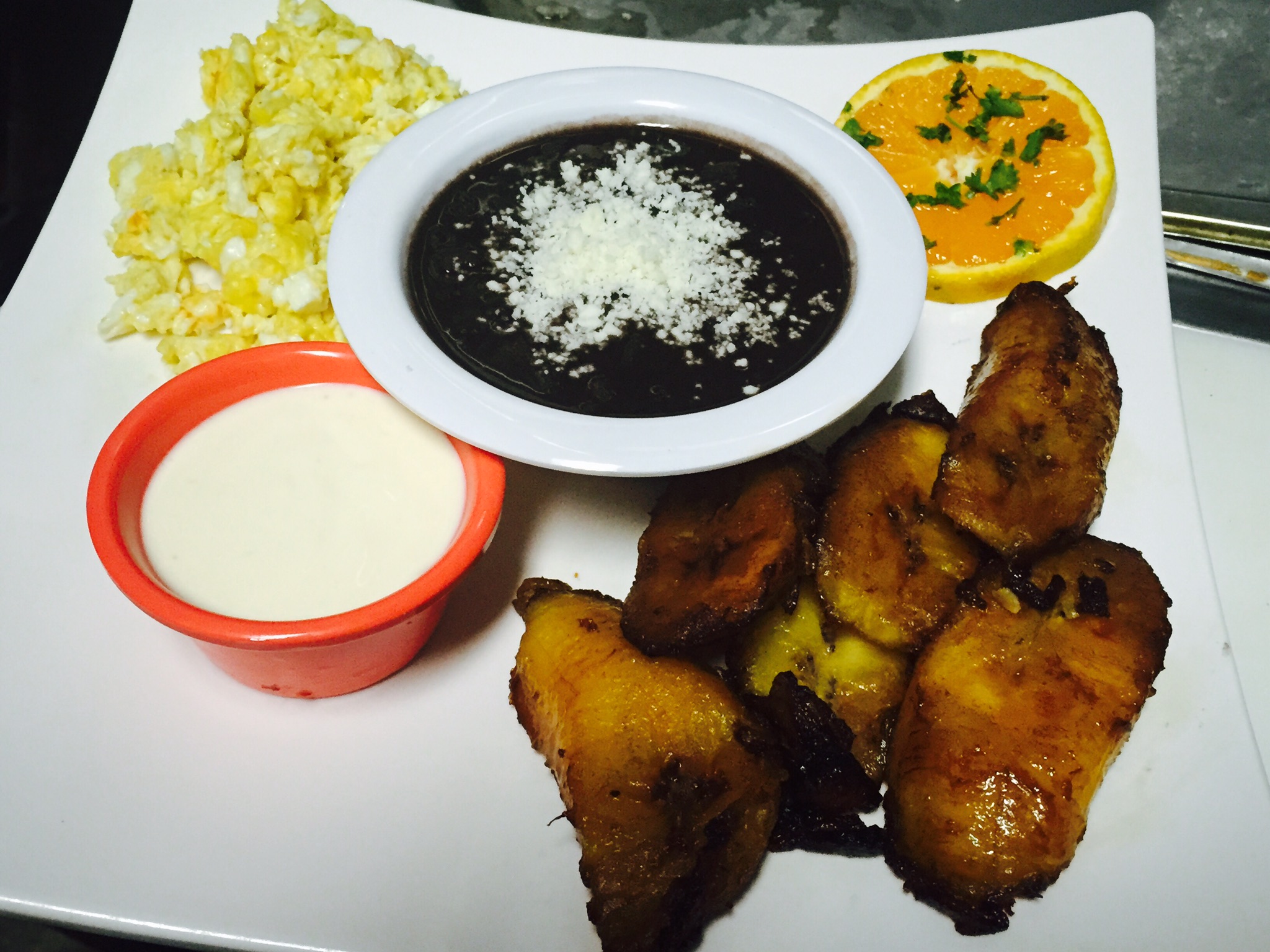 Order Huevos y Platanos food online from Puchica Bar And Grill store, Sherman Oaks on bringmethat.com