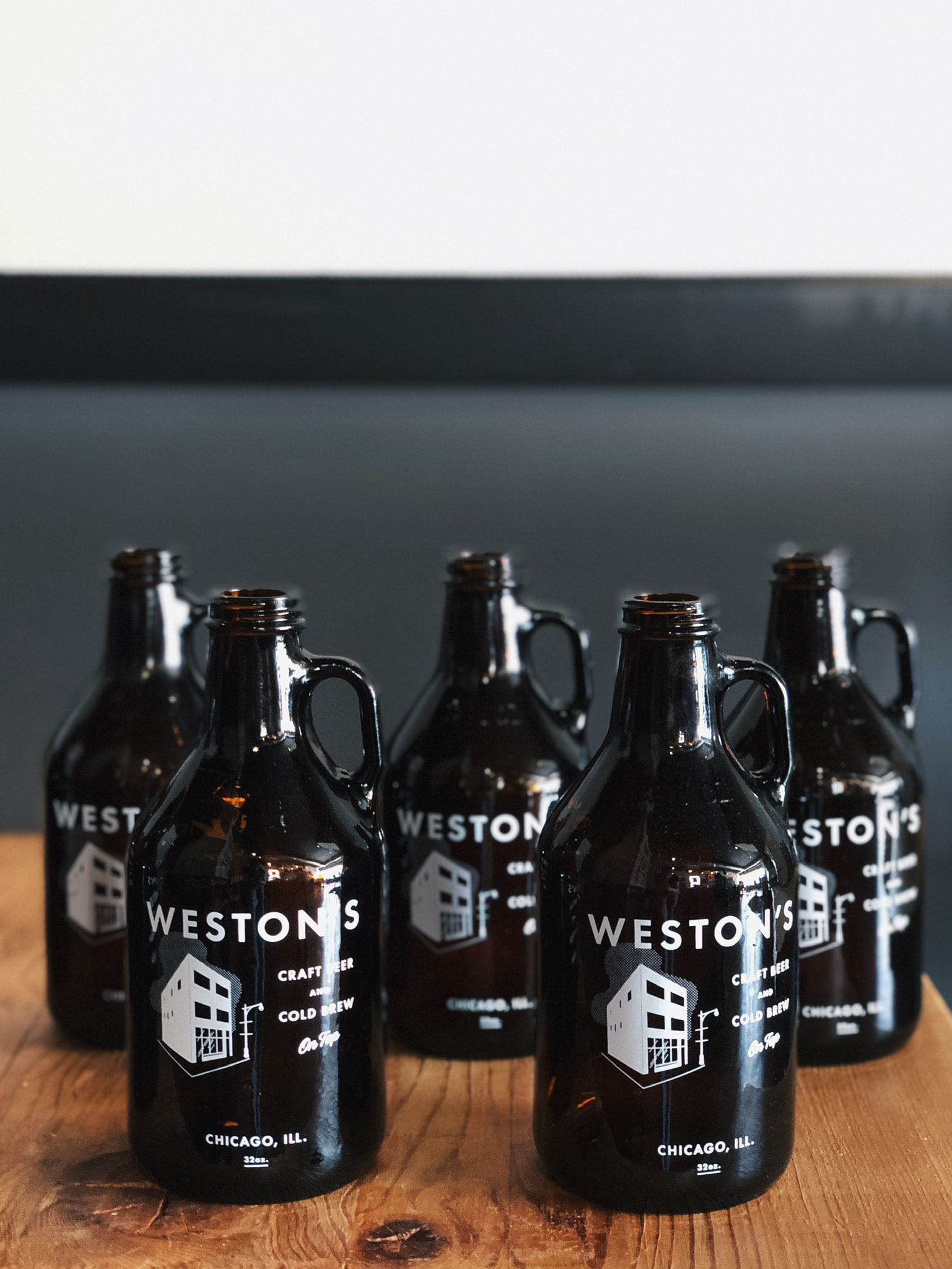 Order 32oz Cold Brew Howler food online from Weston's Coffee & Tap Co. store, Chicago on bringmethat.com