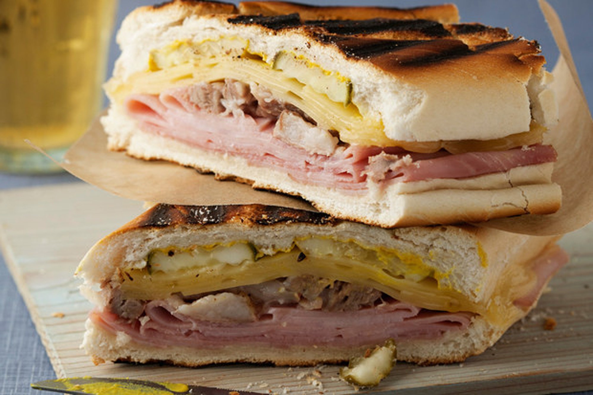 Order Midnight Sandwich food online from Malanga Cafe store, Miami on bringmethat.com
