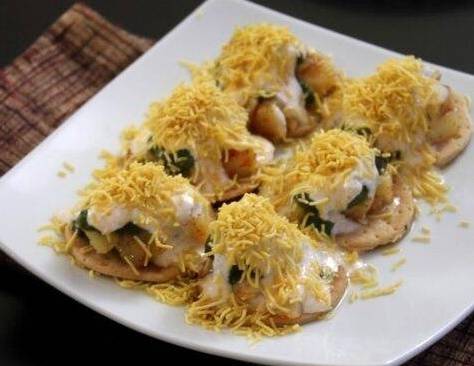Order Alo Papri Chat food online from Baisakhi Dhaba store, Danbury on bringmethat.com