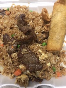 Order L午. Beef Fried Rice 牛炒饭L5 food online from Moon Wok store, Lenexa on bringmethat.com