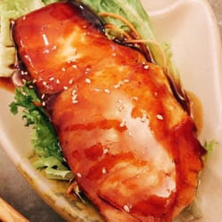 Order 20. Salmon Hibachi food online from Sakura Hibachi & Poke Bowl store, Upper Marlboro on bringmethat.com