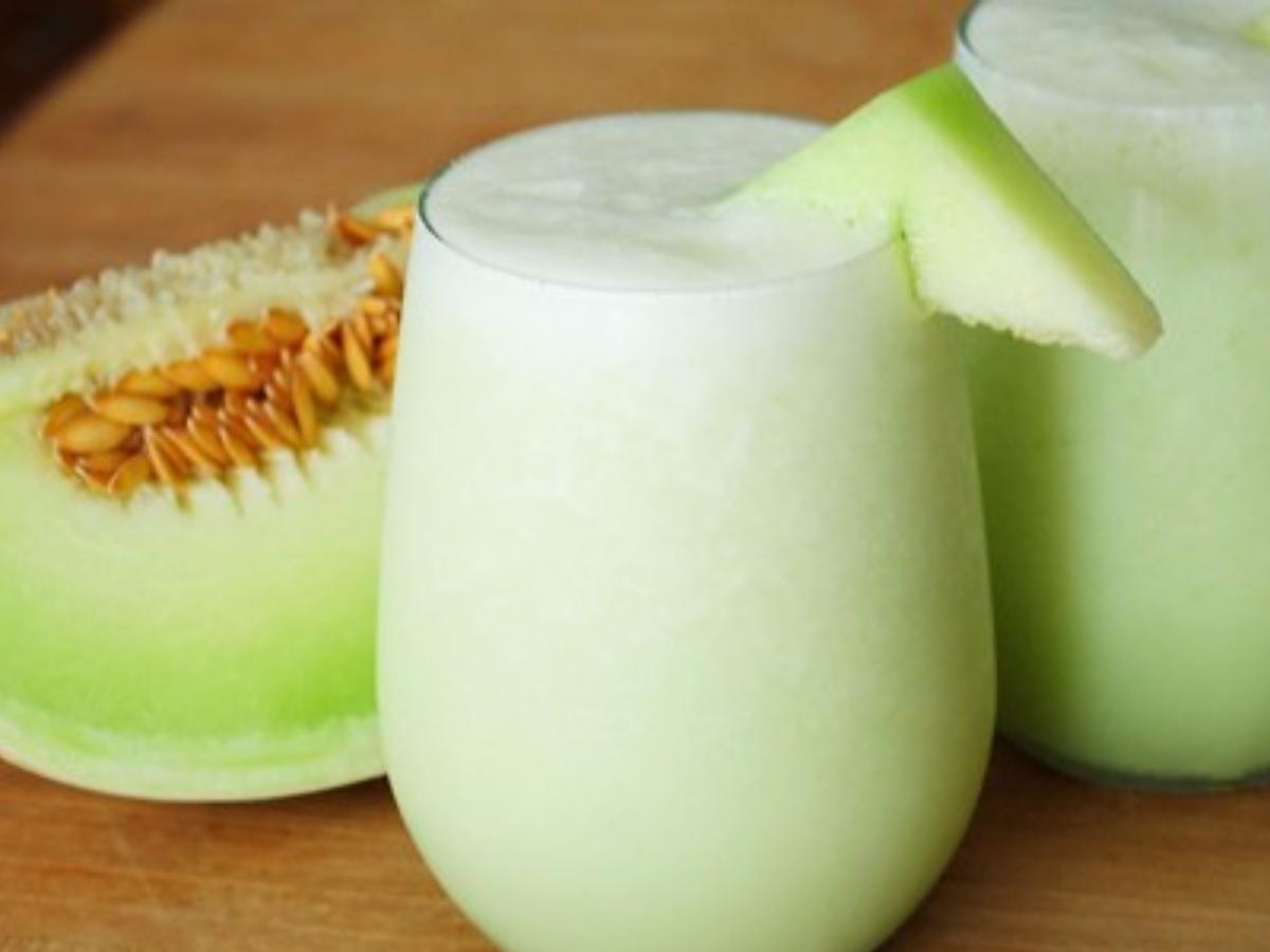Order Honeydew Smoothie food online from Fuwa store, Los Angeles on bringmethat.com