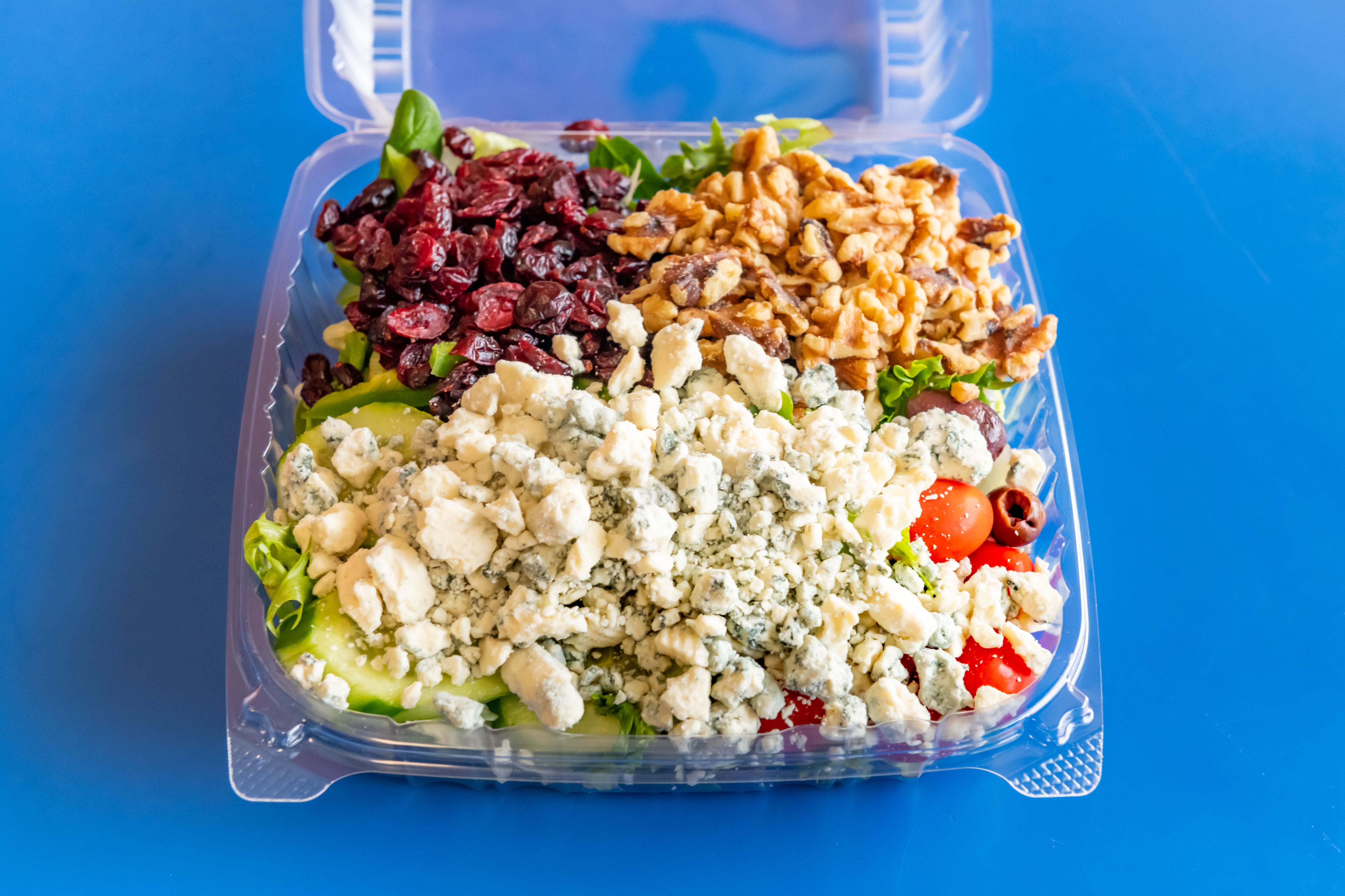 Order Cranberry Walnut Salad with Chicken & Gorgonzola - Salad food online from Southington Pizza House store, Southington on bringmethat.com