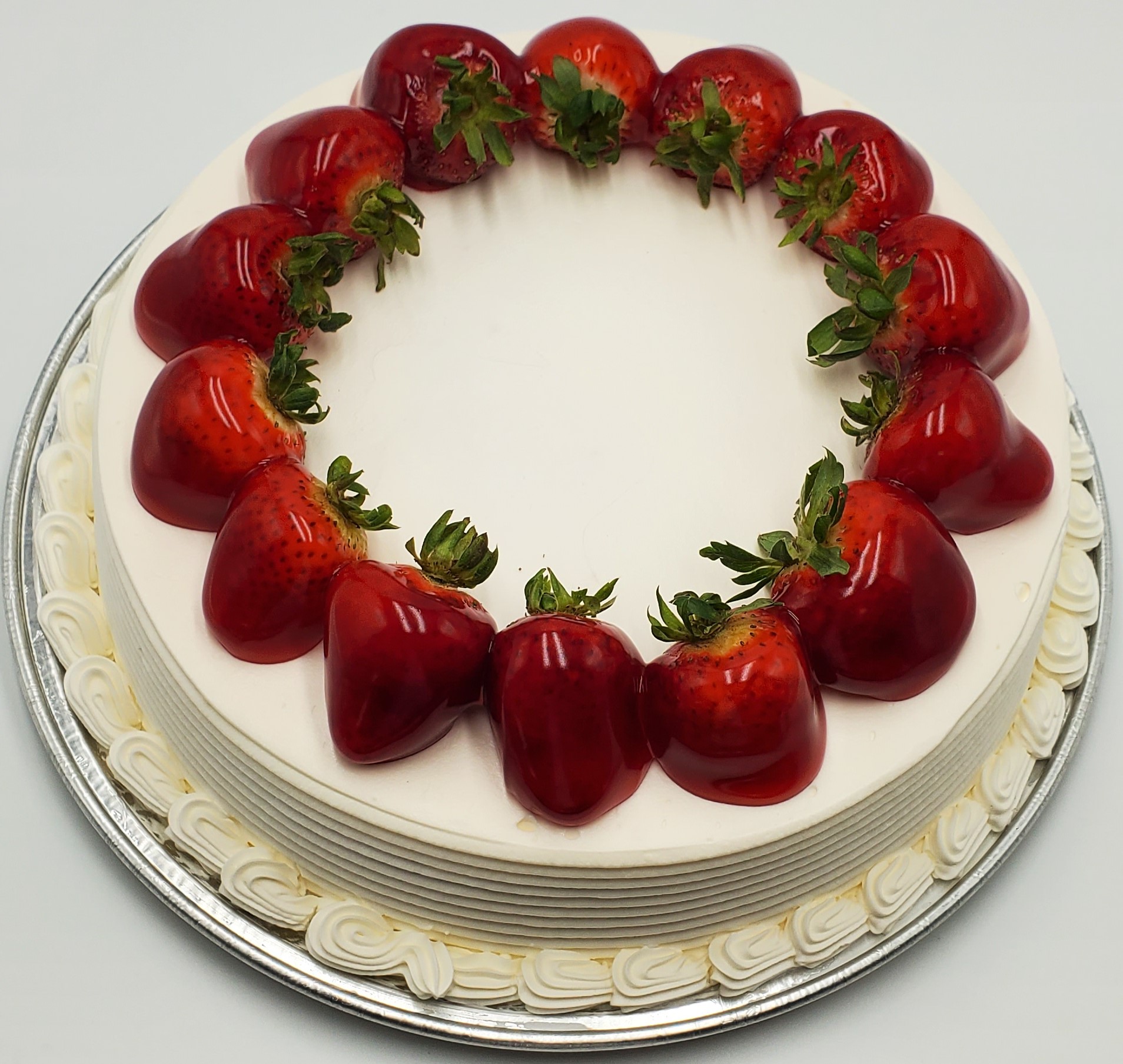 Order 10" - Tres Leches Cake food online from Pierre's Bakery store, Chicago on bringmethat.com
