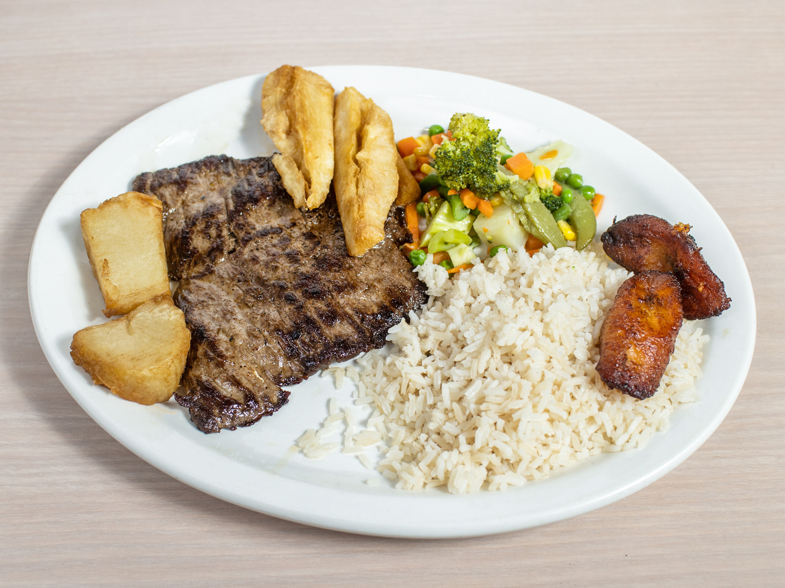 Order Carne Asada Lunch food online from Colombian Cuisine store, Houston on bringmethat.com