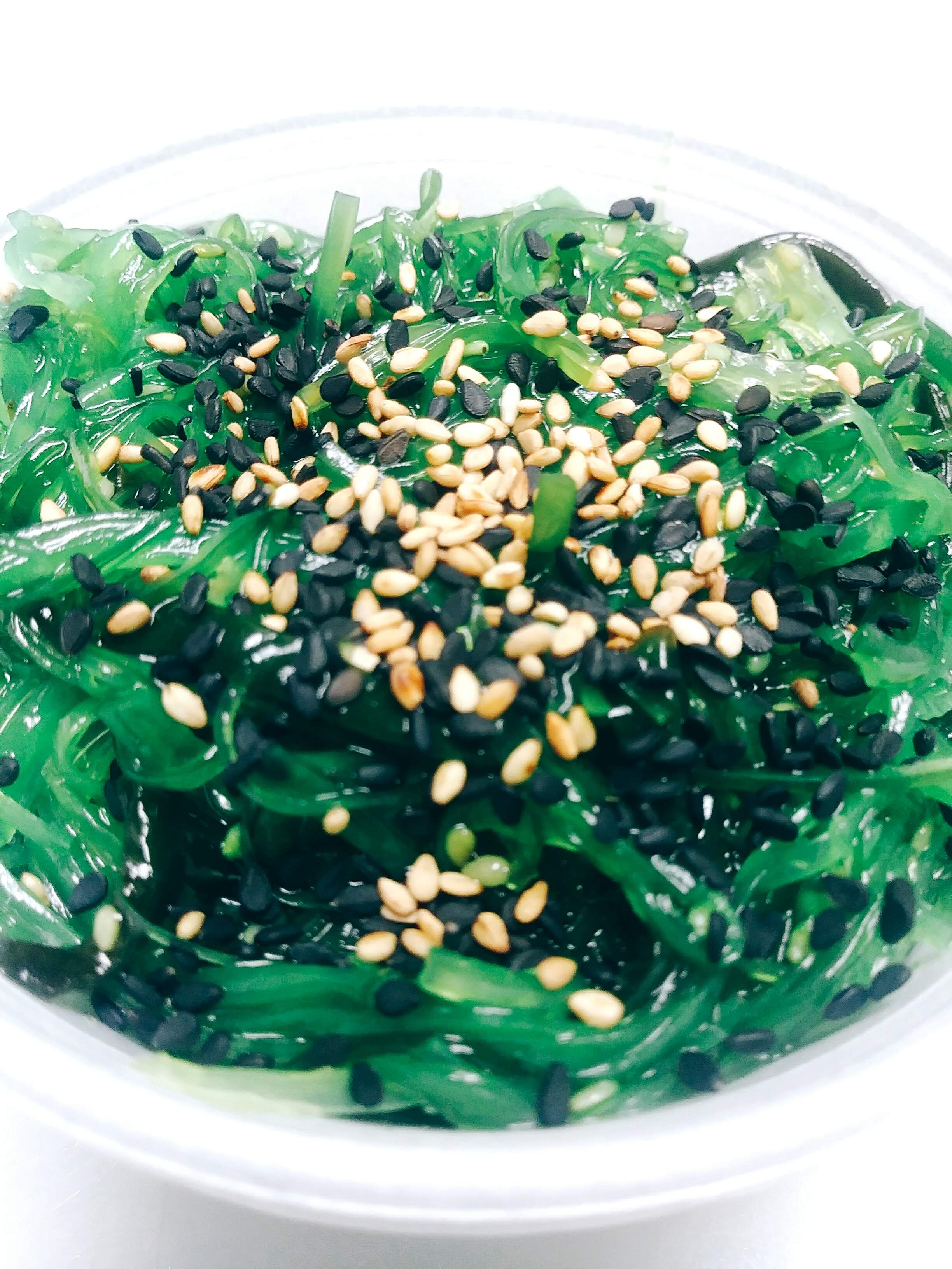 Order 8 oz. Seaweed Salad  food online from Sea Ranger Seafood Station store, Ventura on bringmethat.com