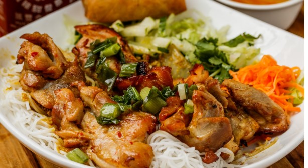 Order G4. Grilled Chicken food online from Pho Hoang store, Houston on bringmethat.com