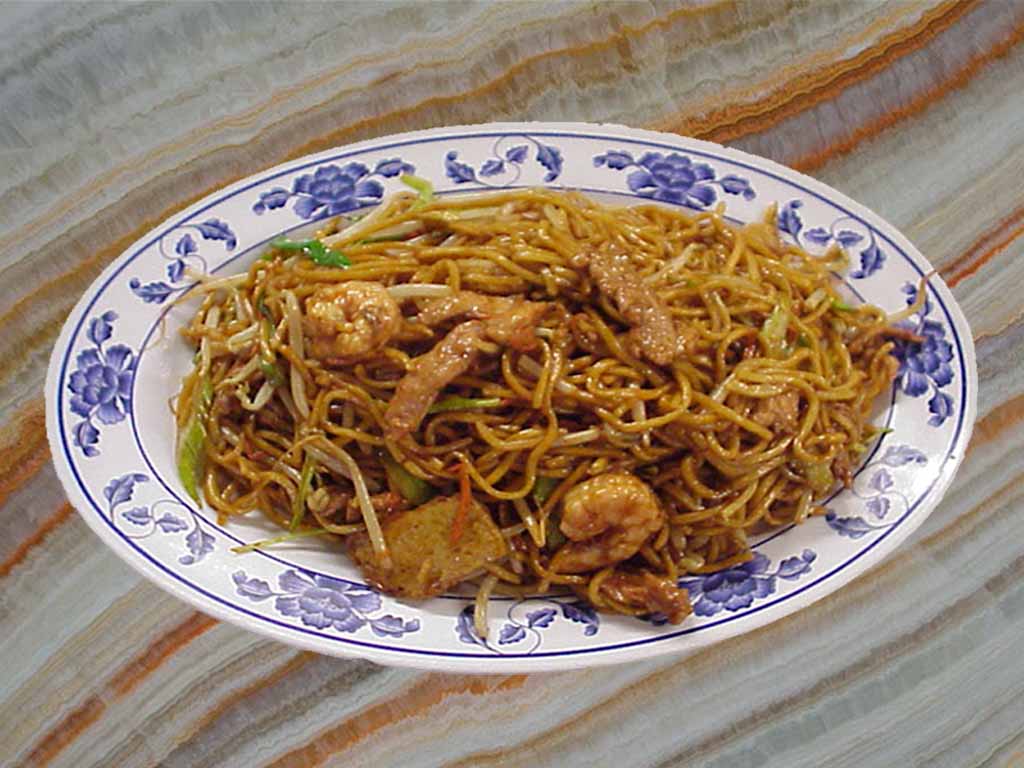 Order 302. Chow Mein food online from San Sun store, San Francisco on bringmethat.com