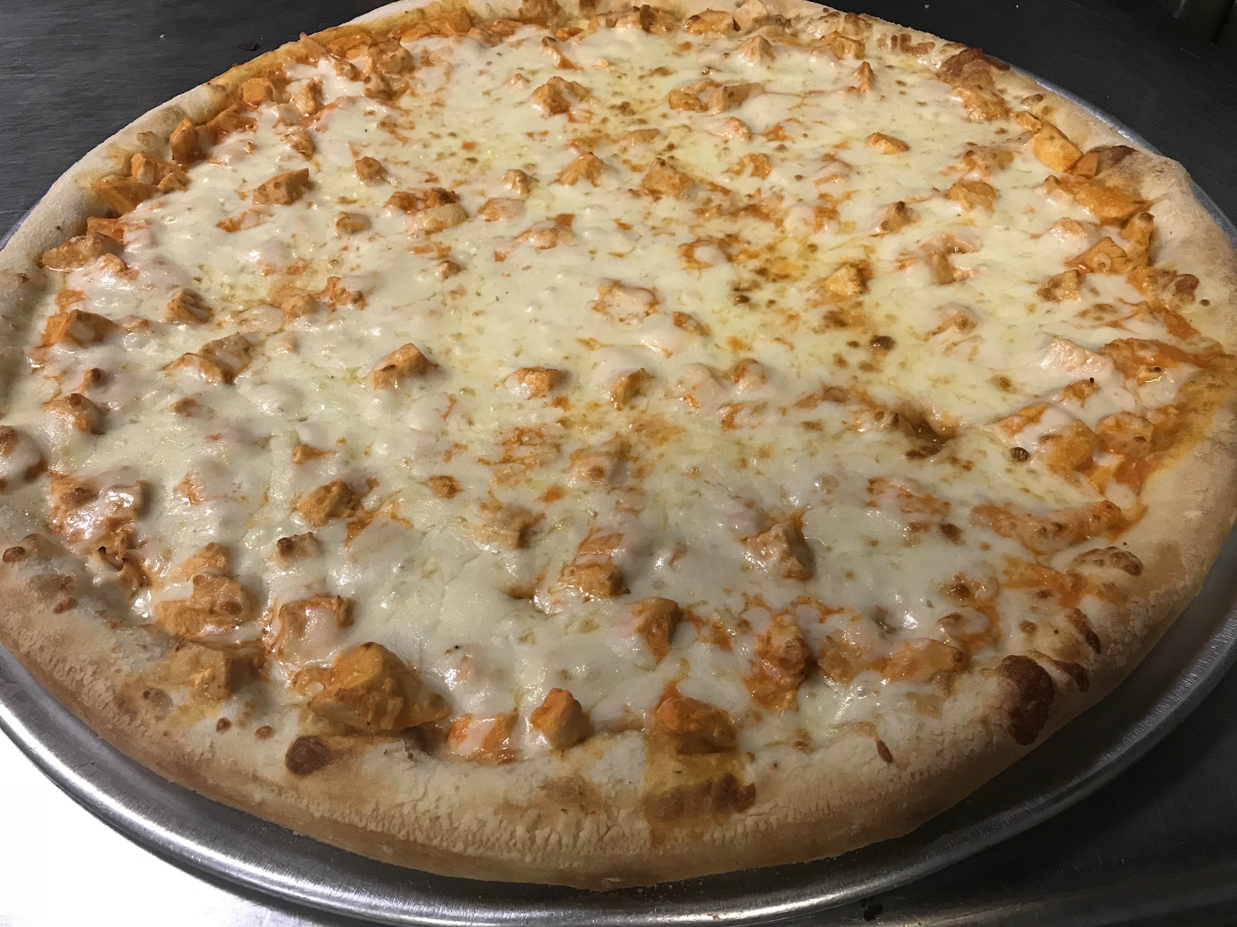 Order Buffalo Chicken Pizza food online from Mario's Pizza store, Newark on bringmethat.com