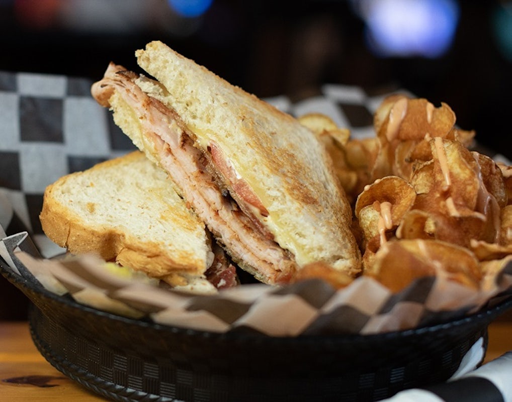 Order Grilled Turkey & Bacon Melt food online from Boulder Tap House store, Mankato on bringmethat.com