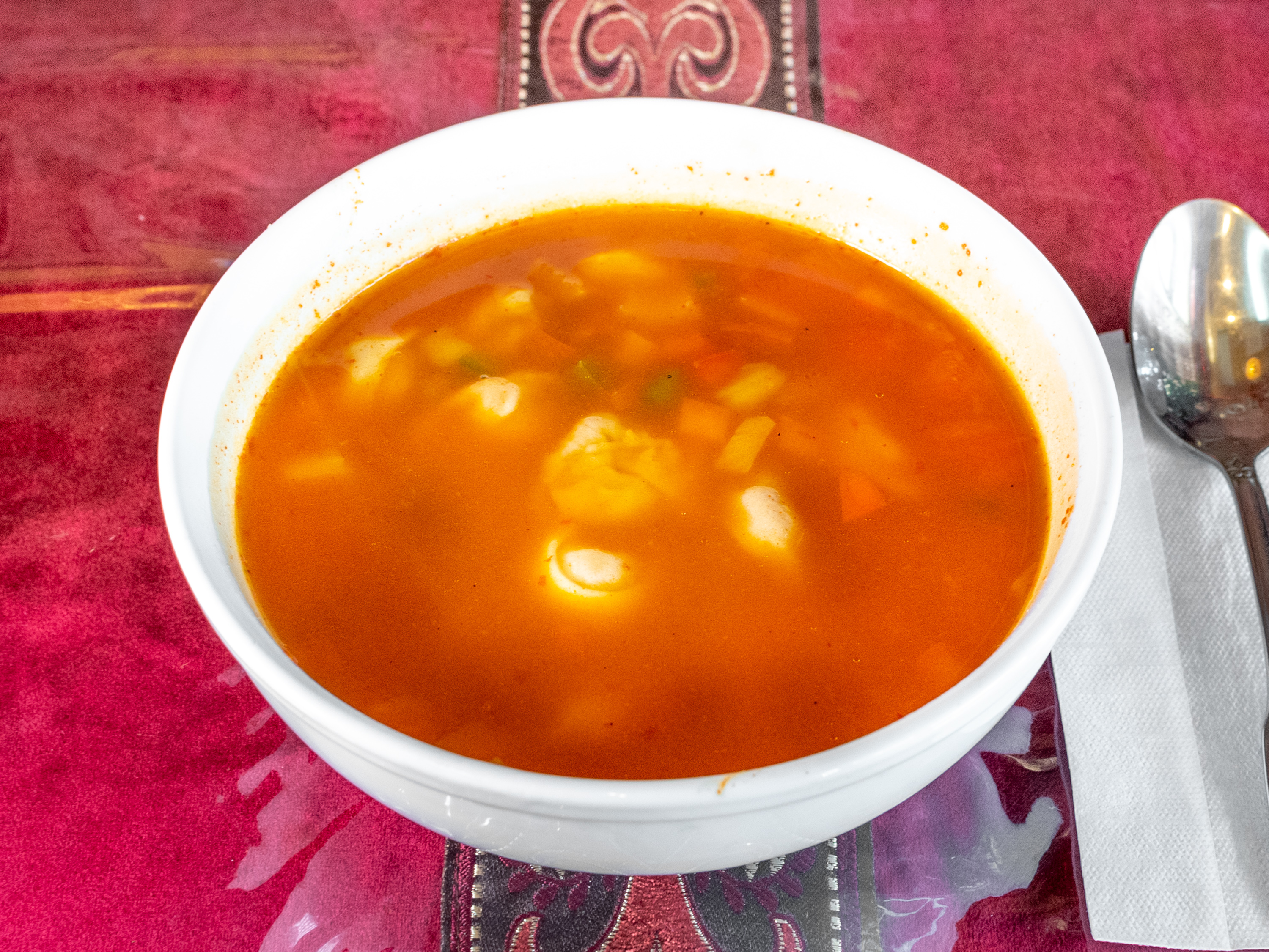 Order QUQUR (Dumpling) Soup 混沌汤 food online from KIRORAN store, Fairfax on bringmethat.com