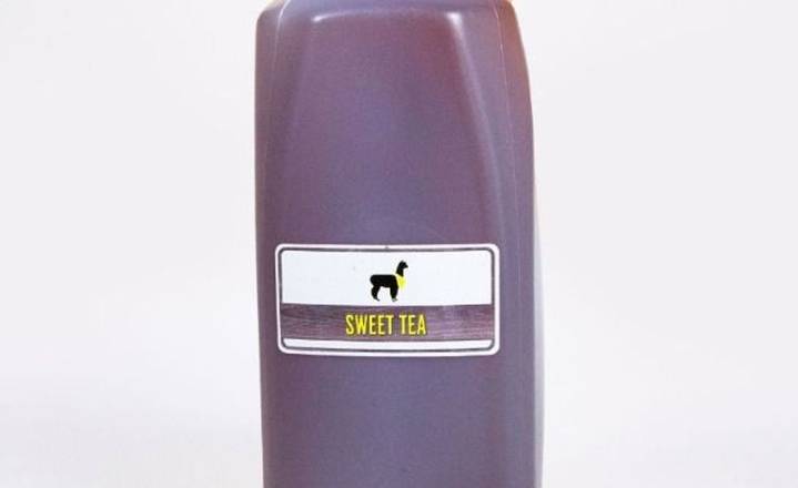 Order Sweet Tea (1/2 Gallon) food online from Alpaca Peruvian Charcoal Chicken store, Raleigh on bringmethat.com
