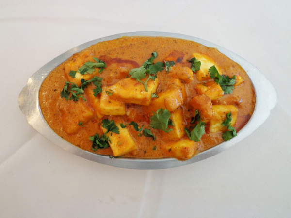 Order Paneer Korma  food online from Mantra Indian Cuisine  store, Ontario on bringmethat.com