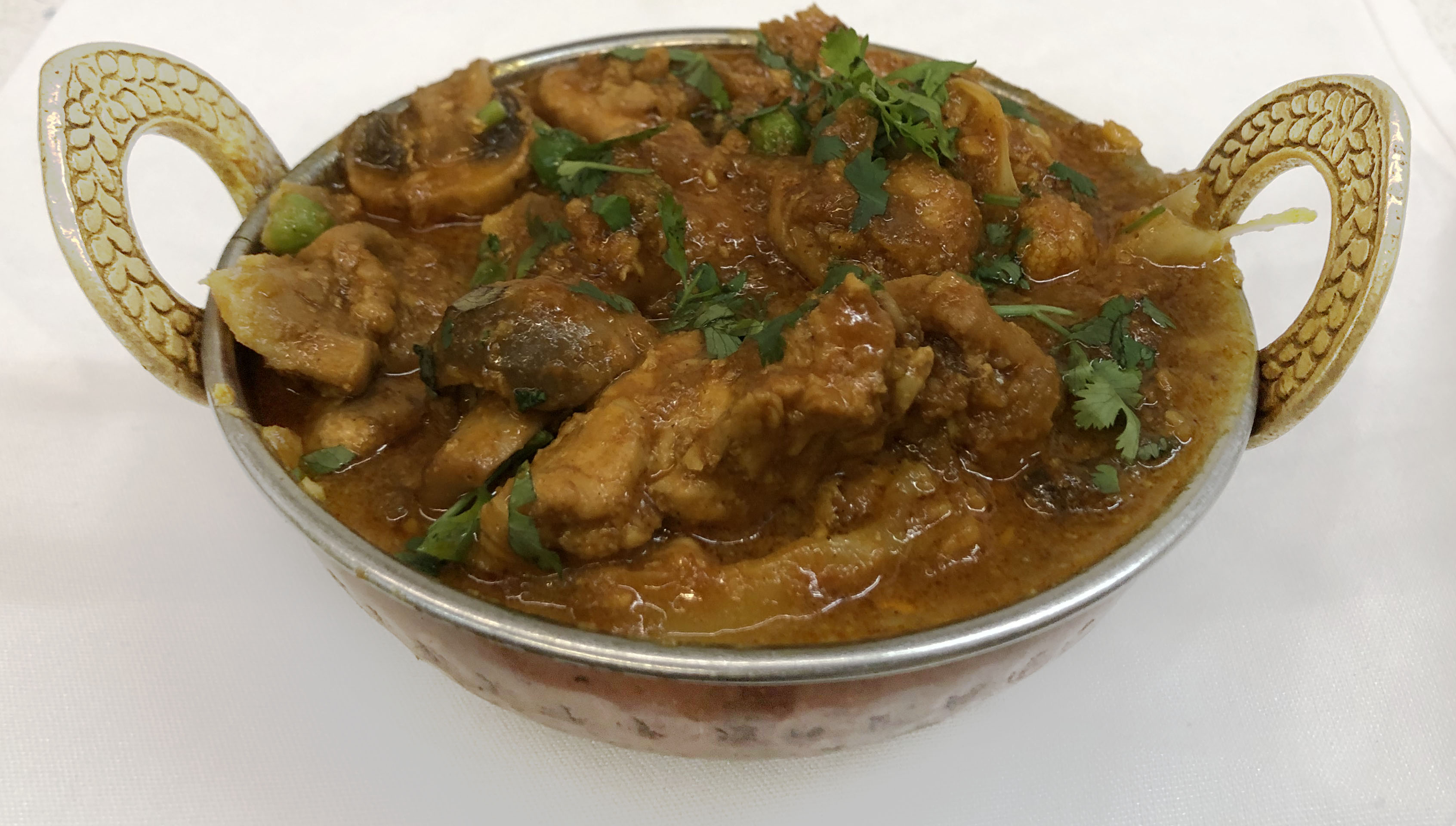 Order 5. Garlic Chicken food online from Himalayan Grill store, Flagstaff on bringmethat.com